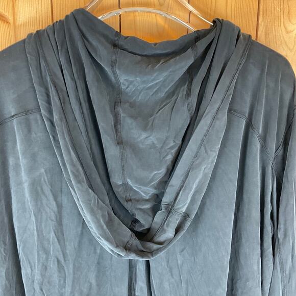 Lululemon Women's Open Hooded Cardigan/Wrap, Black - Size 10 - Picture 6 of 6